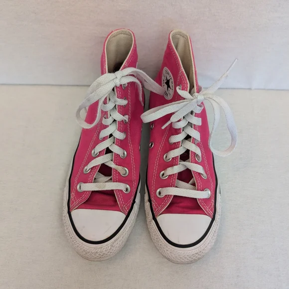 Converse Women 6 Pink High Top Shoes Sneakers Streetwear Classic Coquette Casual - Picture 3 of 8